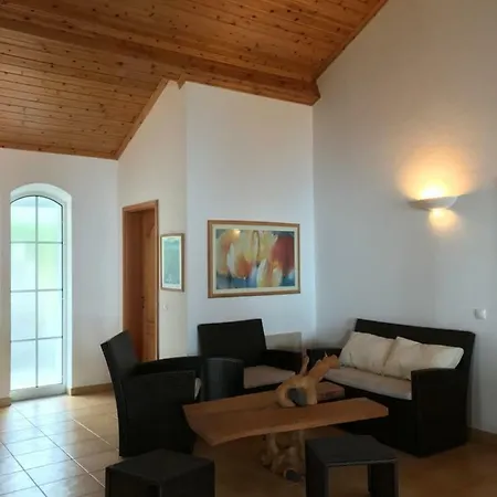 Ferreirinha Villa *