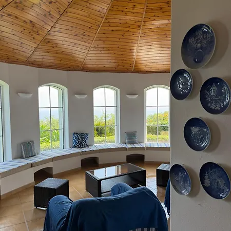 Ferreirinha Santa Cruz das Flores