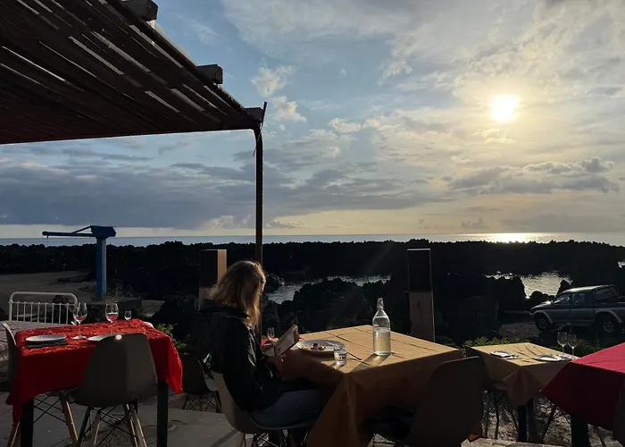 Ferreirinha Santa Cruz das Flores